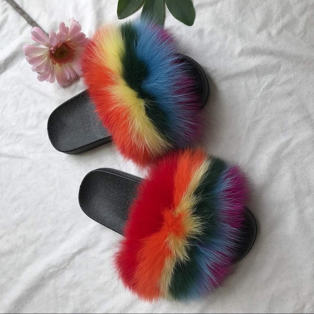 Fur Slides - Picture 7 of 7